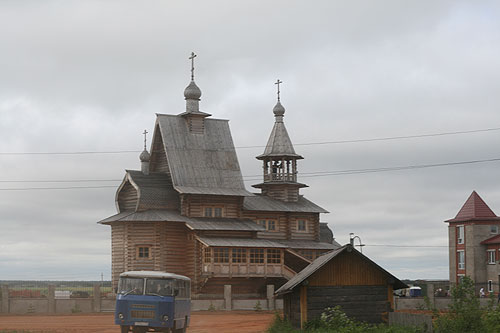 Карпогоры. Храм святых апостолов Петра и Павла